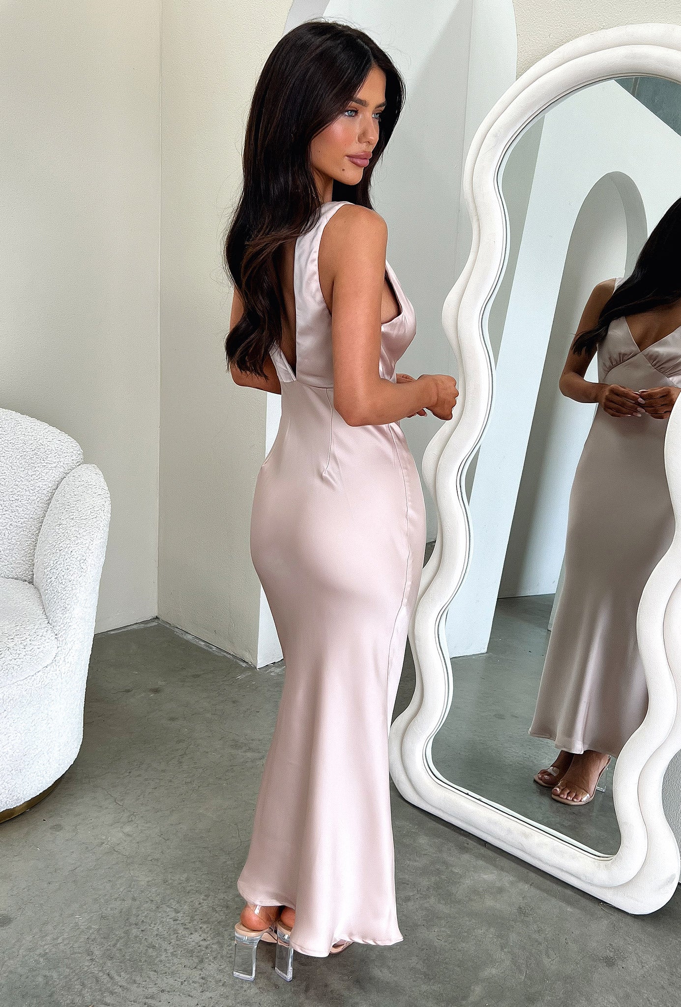 31162-delayne-v-neck-satin-midi-dress-champagne-1.webp