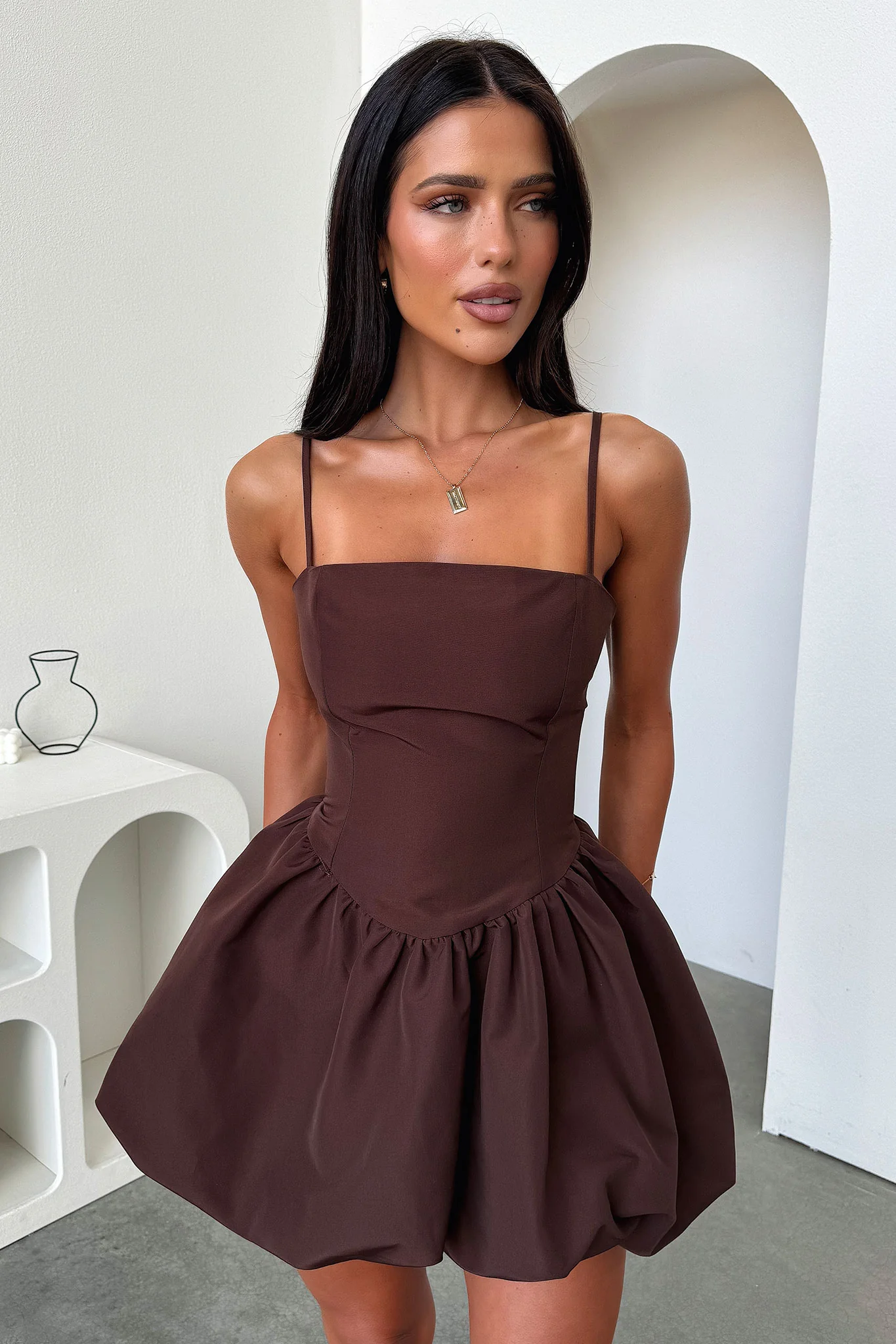 31342-albin-dress-brown-1.webp