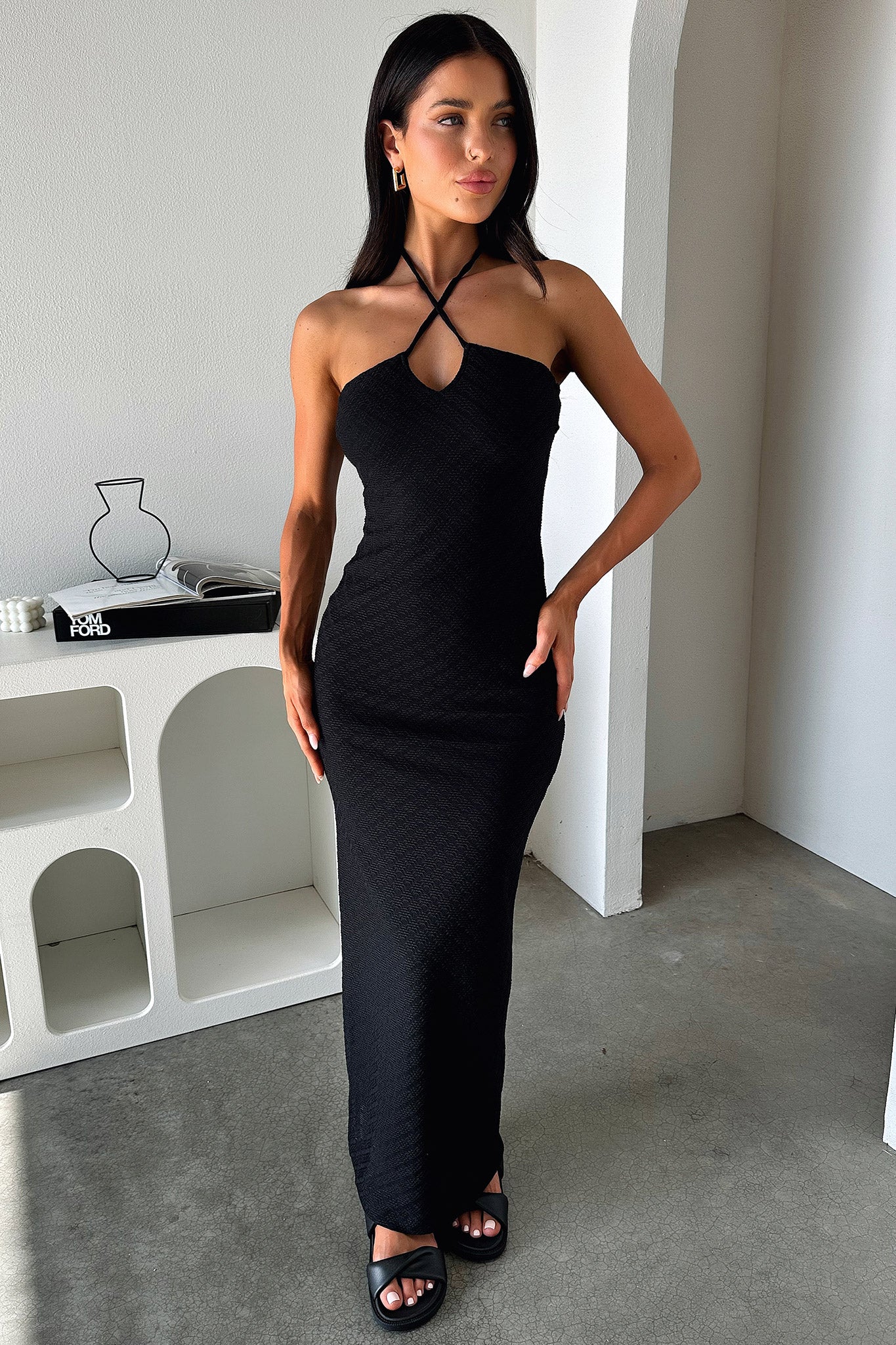 31522-tanvi-dress-black-1.jpg