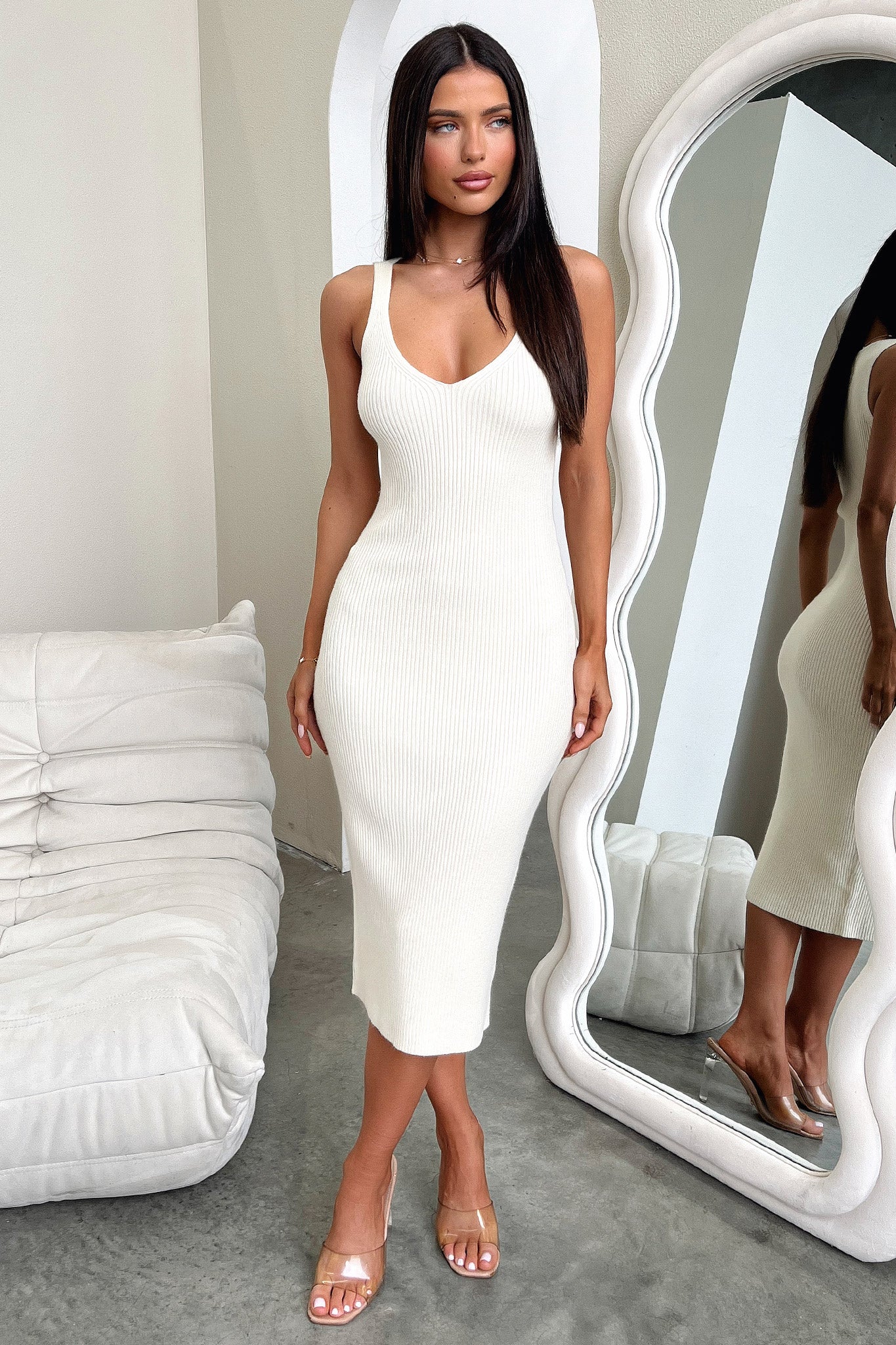 31700-tamarisa-midi-dress-beige-1.webp