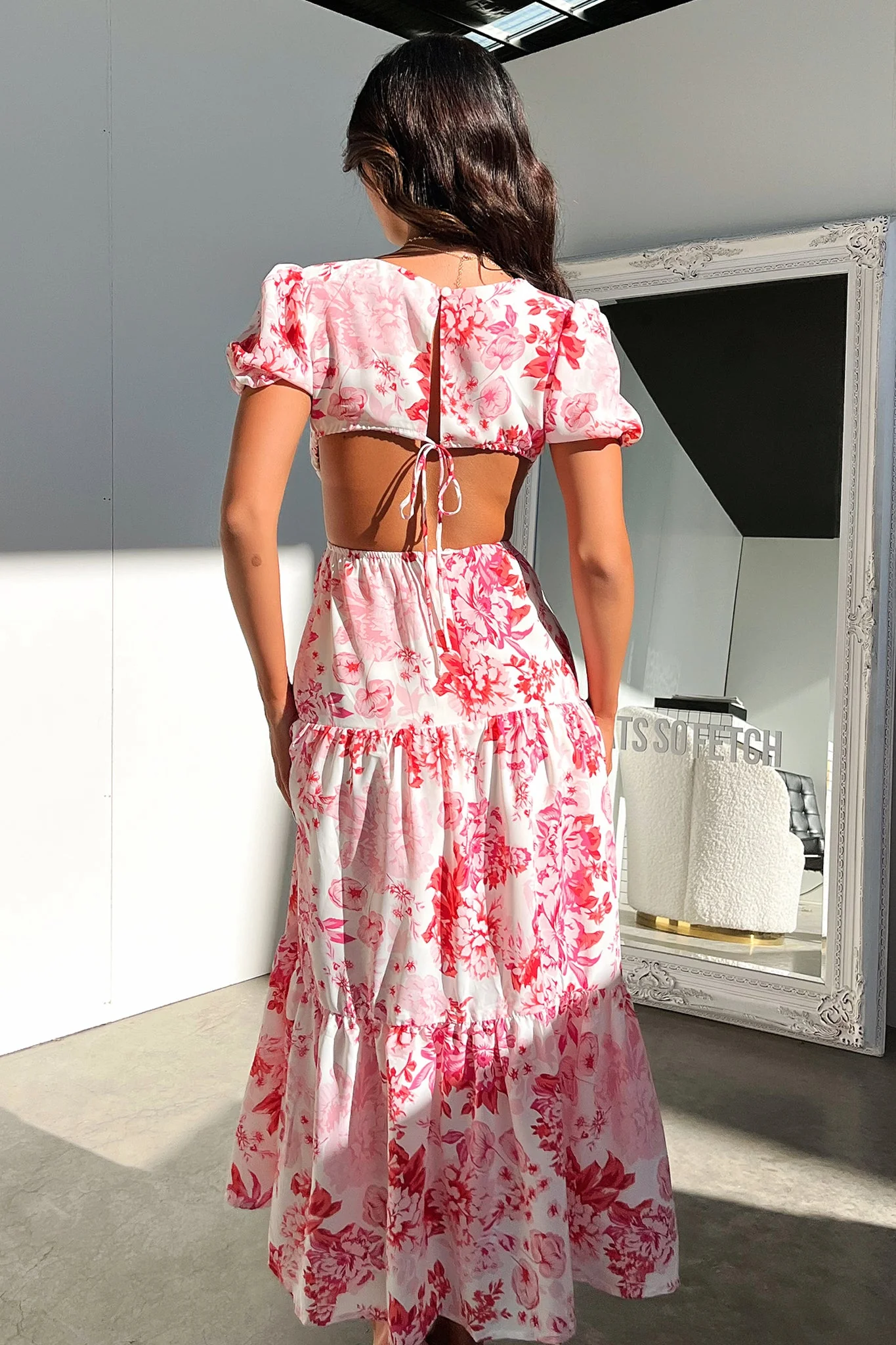32221-sakia-midi-dress-pink-floral-1.webp