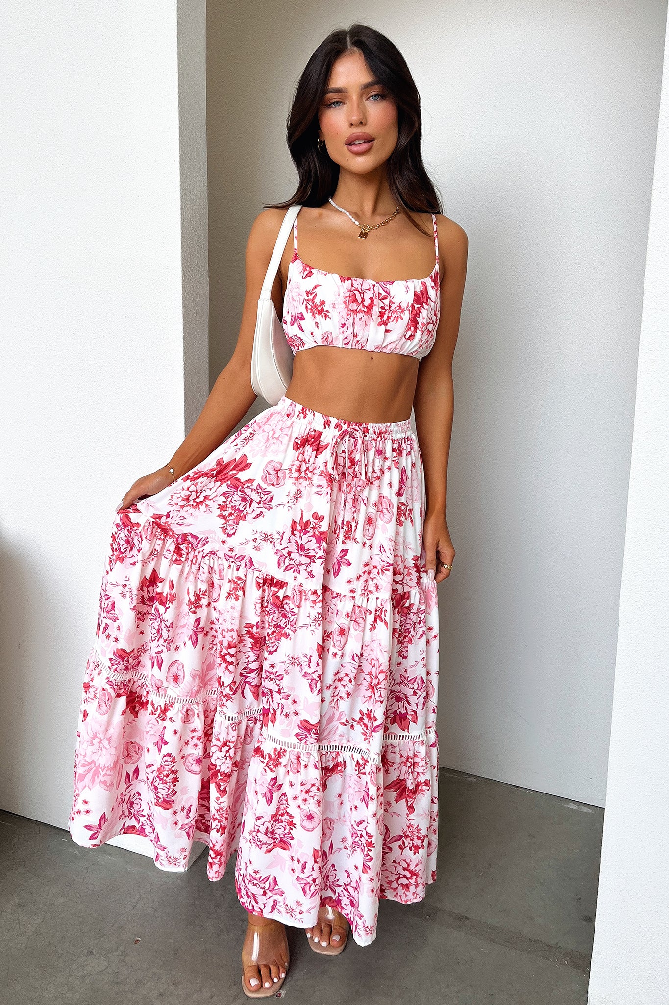 3255-kei-crop-pink-red-floral-1.jpg