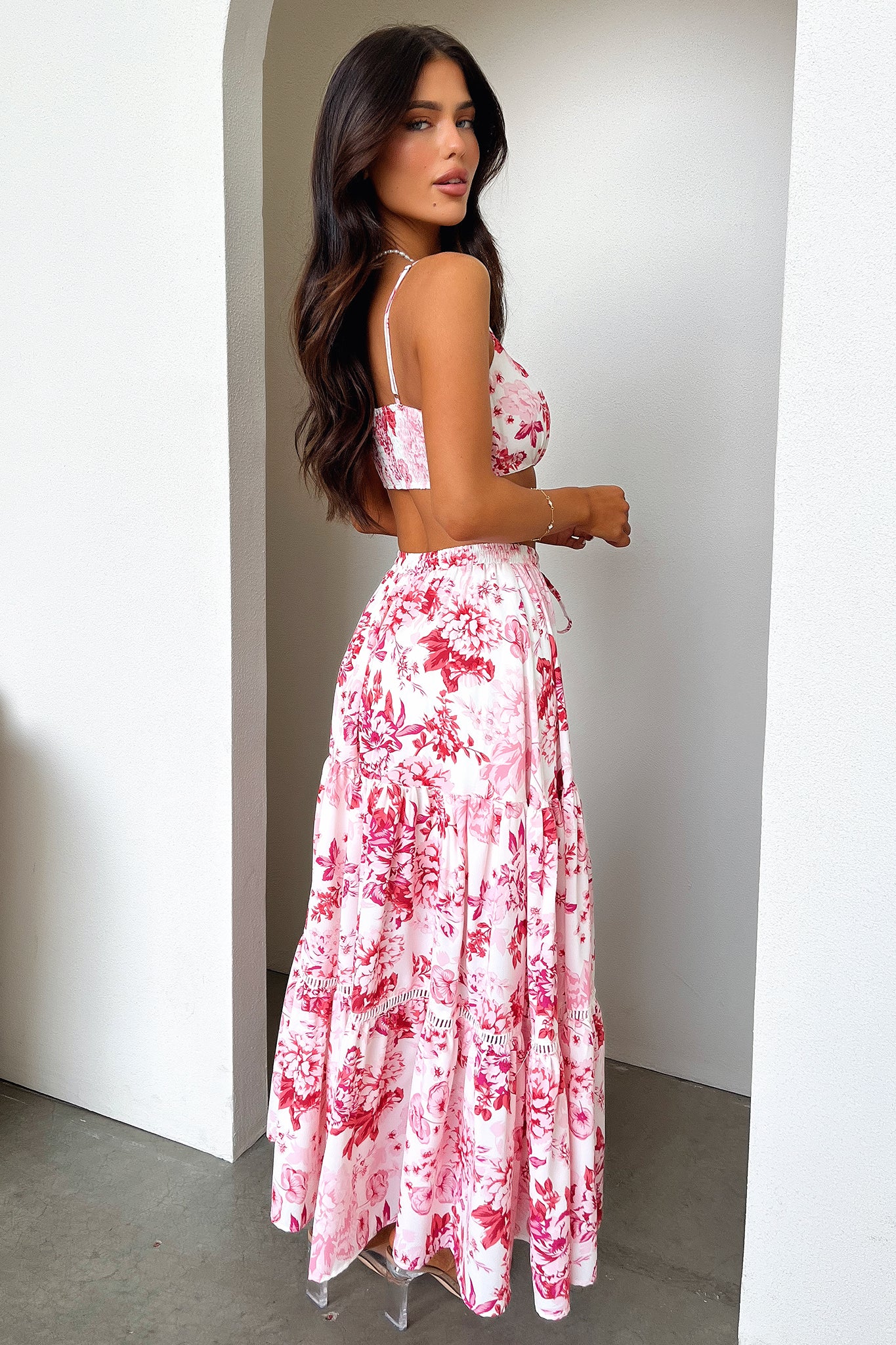 3255-kei-crop-pink-red-floral-1.jpg