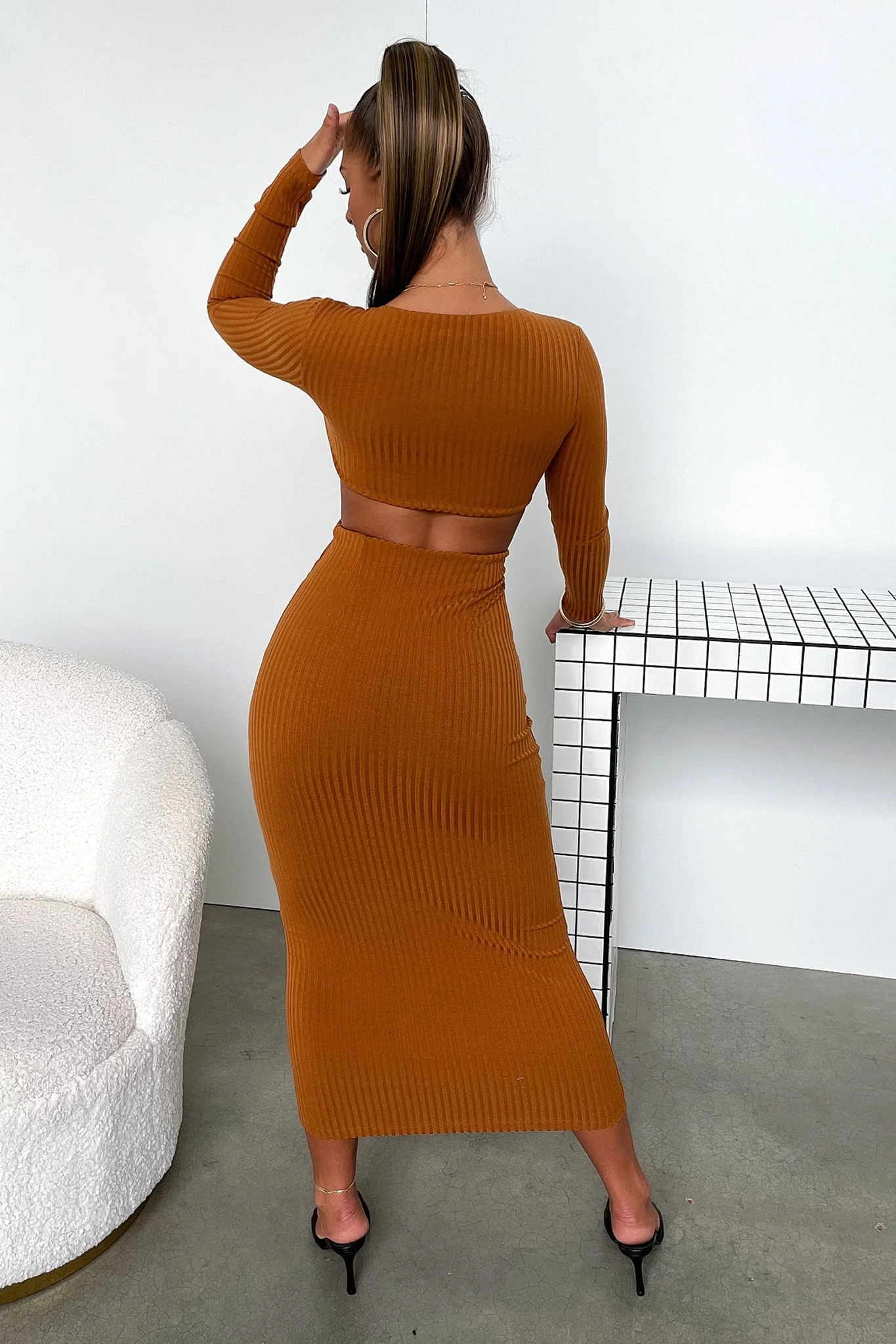 33724-laska-midi-dress-rust-brown-1.webp