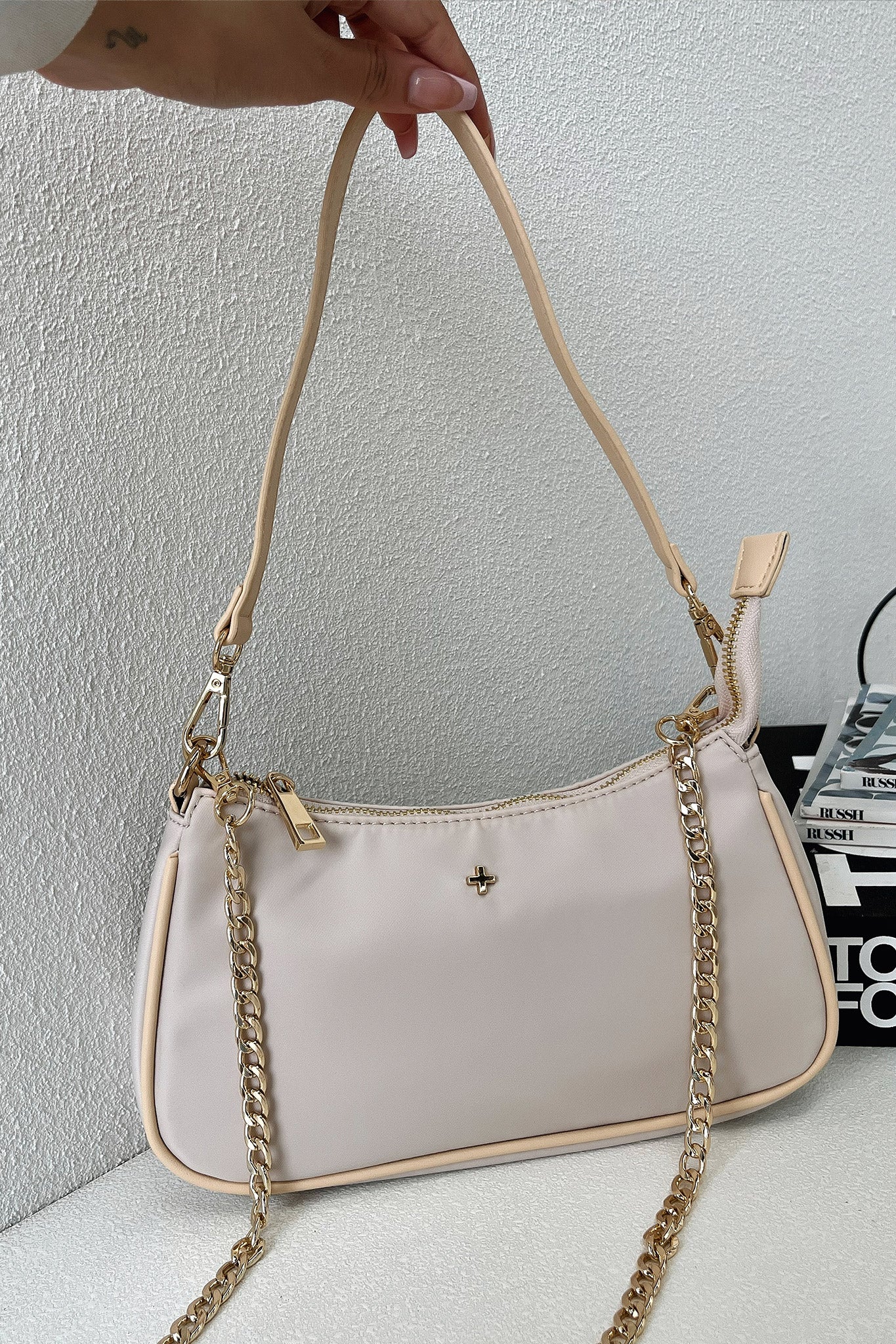 34125-peta-jain-rosalia-shoulder-bag-with-chain-beige-1.jpg