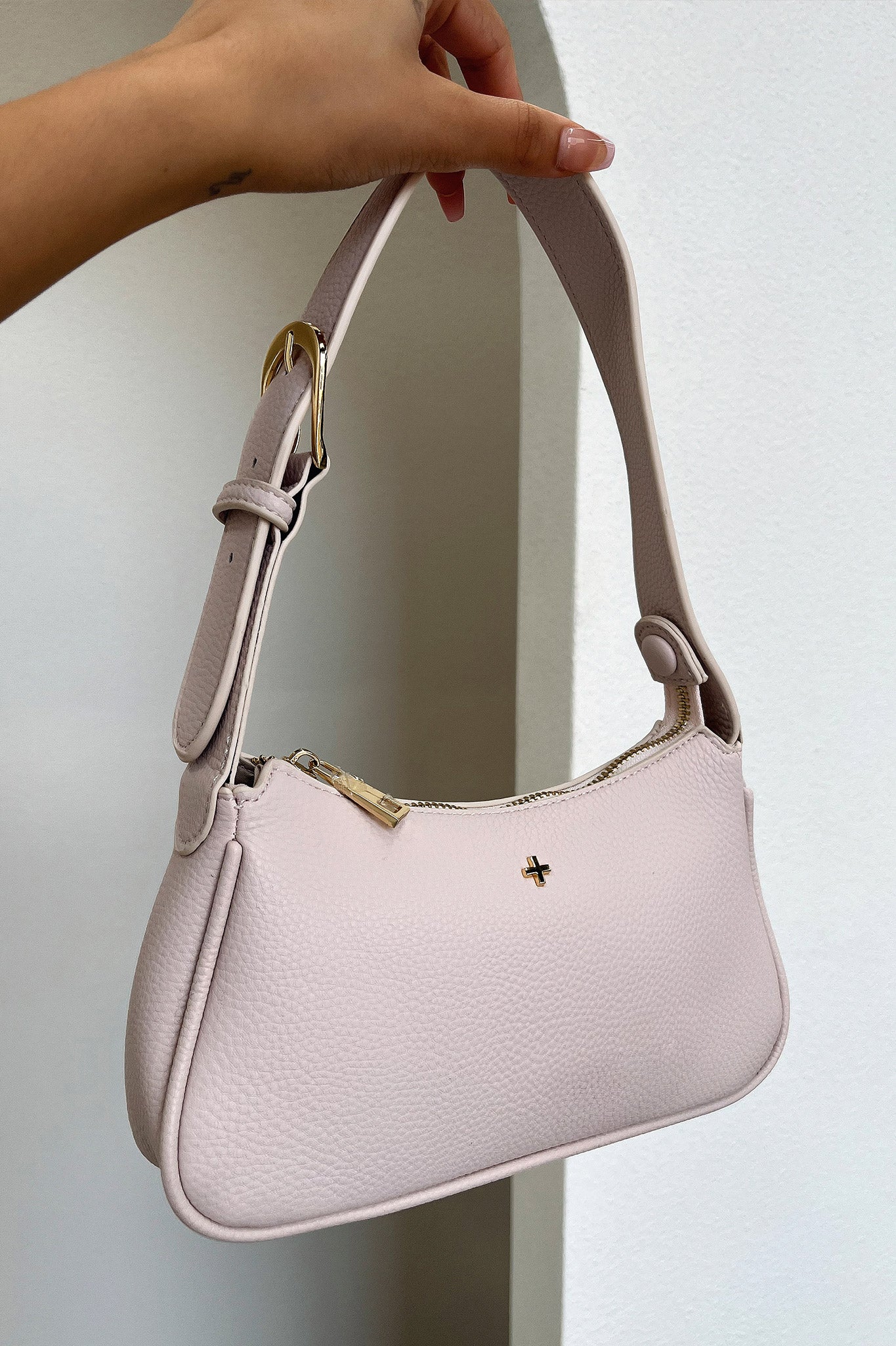 34126-peta-jain-gabi-small-shoulder-bag-nude-gold-1.jpg