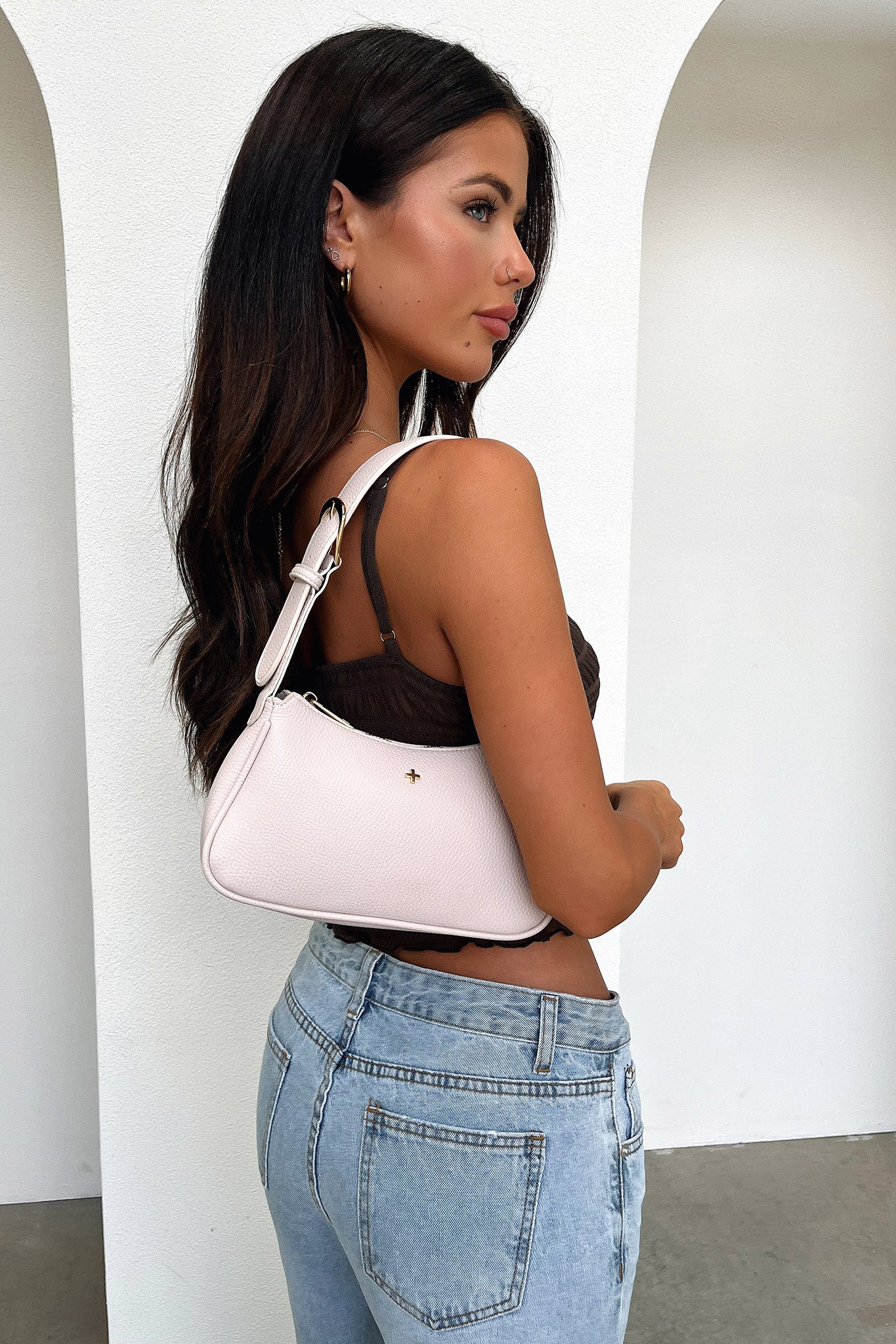 34126-peta-jain-gabi-small-shoulder-bag-nude-gold-1.jpg