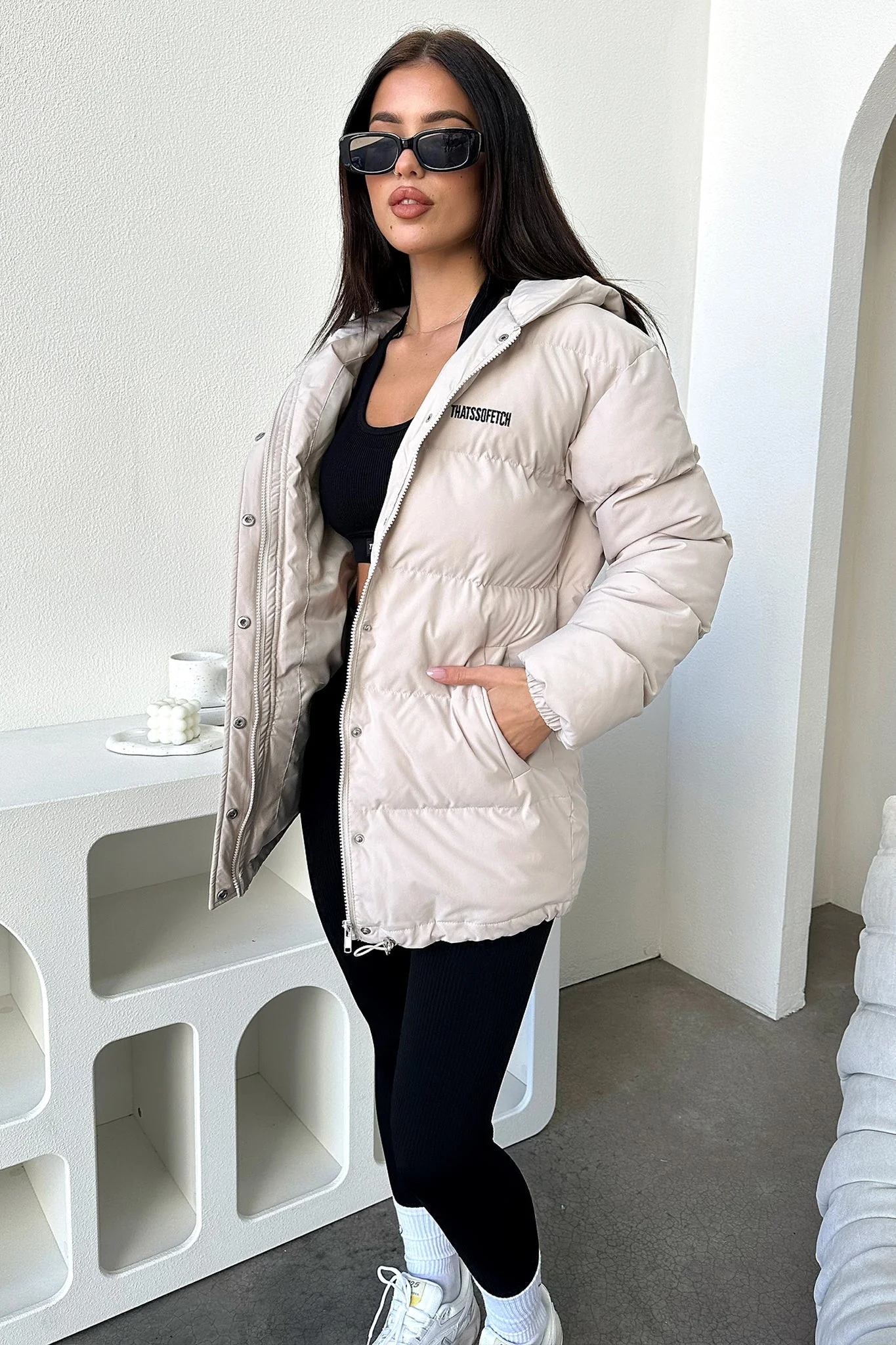 34484-julian-puffer-jacket-bone-1.webp