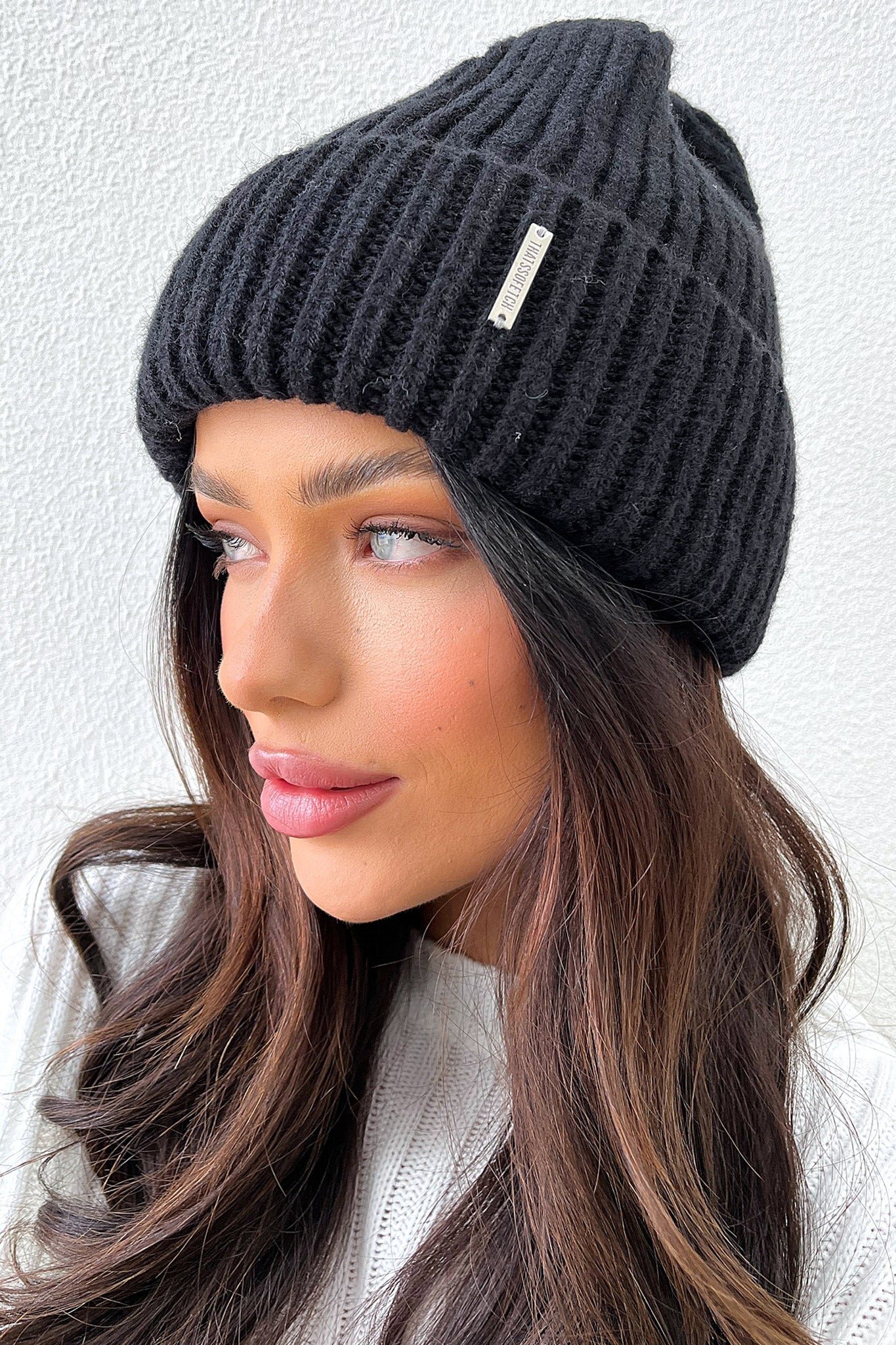 3615-luna-beanie-black-1.jpg