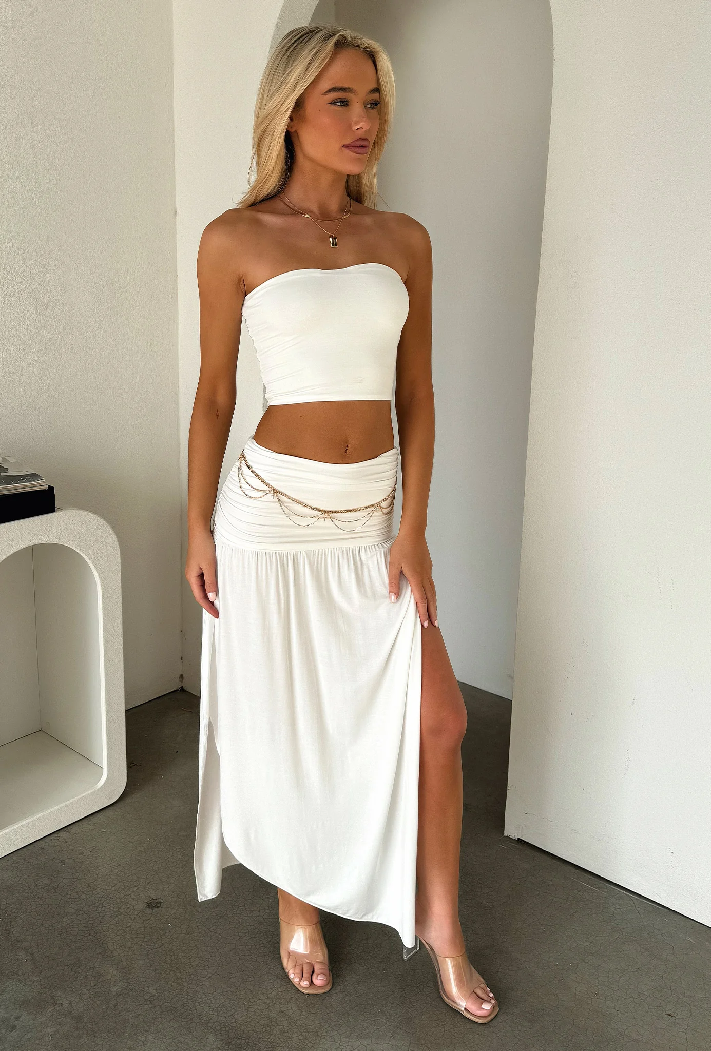 4603-rosalia-strapless-top-white-1.webp