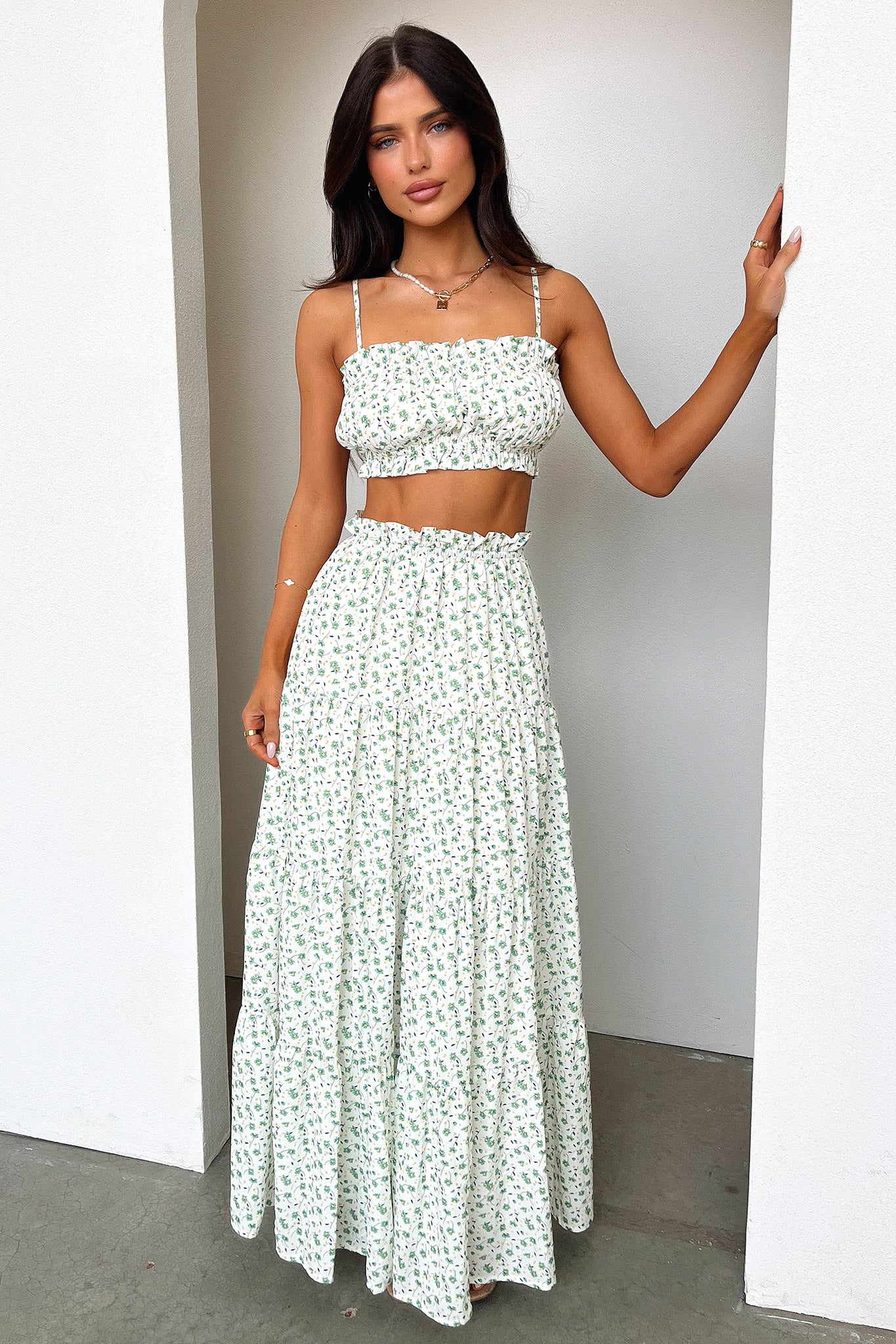 4740-selina-crop-green-floral-1.jpg