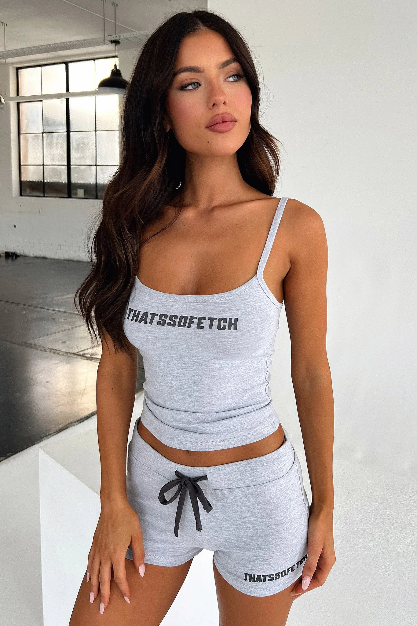 5558-vital-tank-grey-1.webp