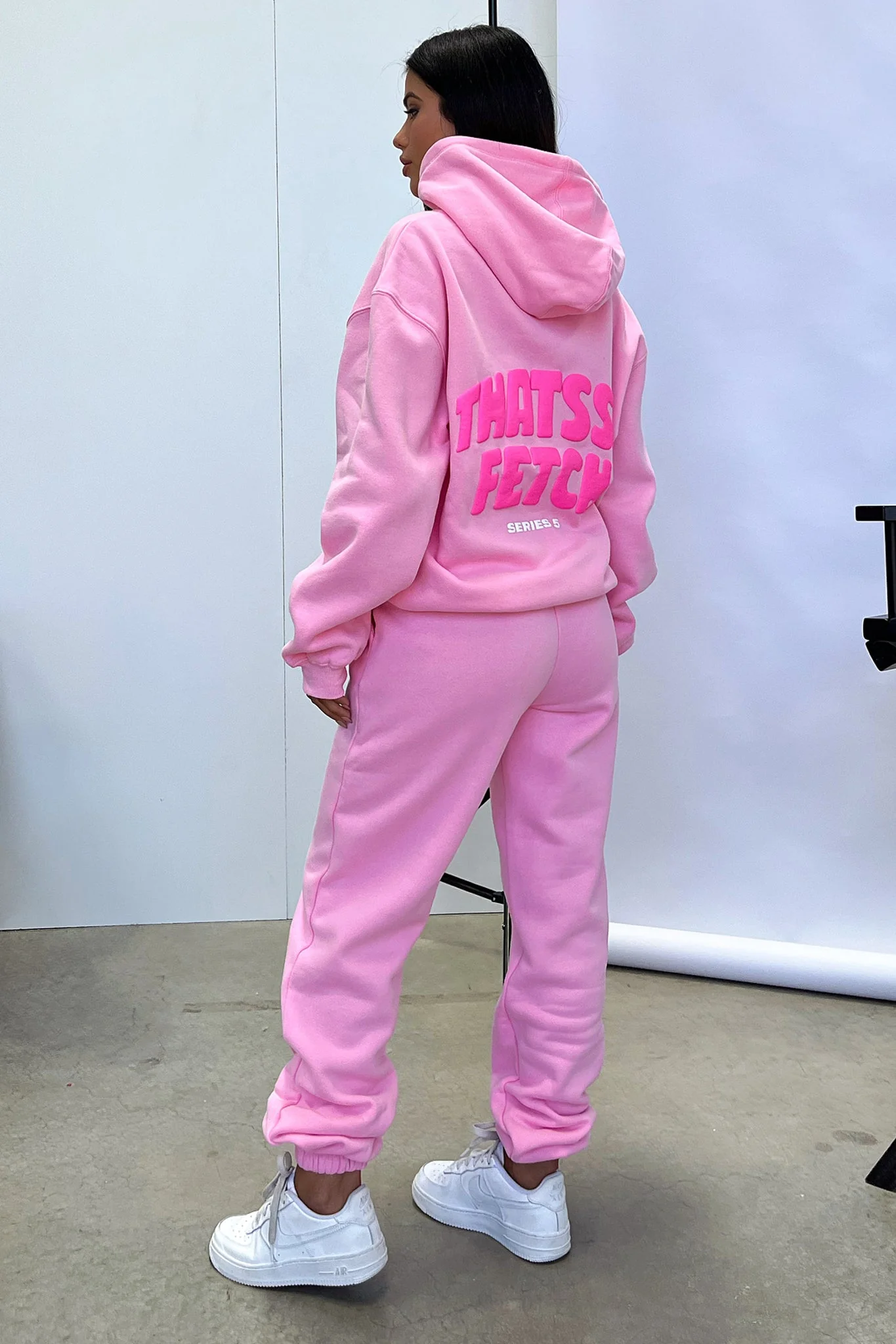 5776-series-5-hoodie-pink-1.webp