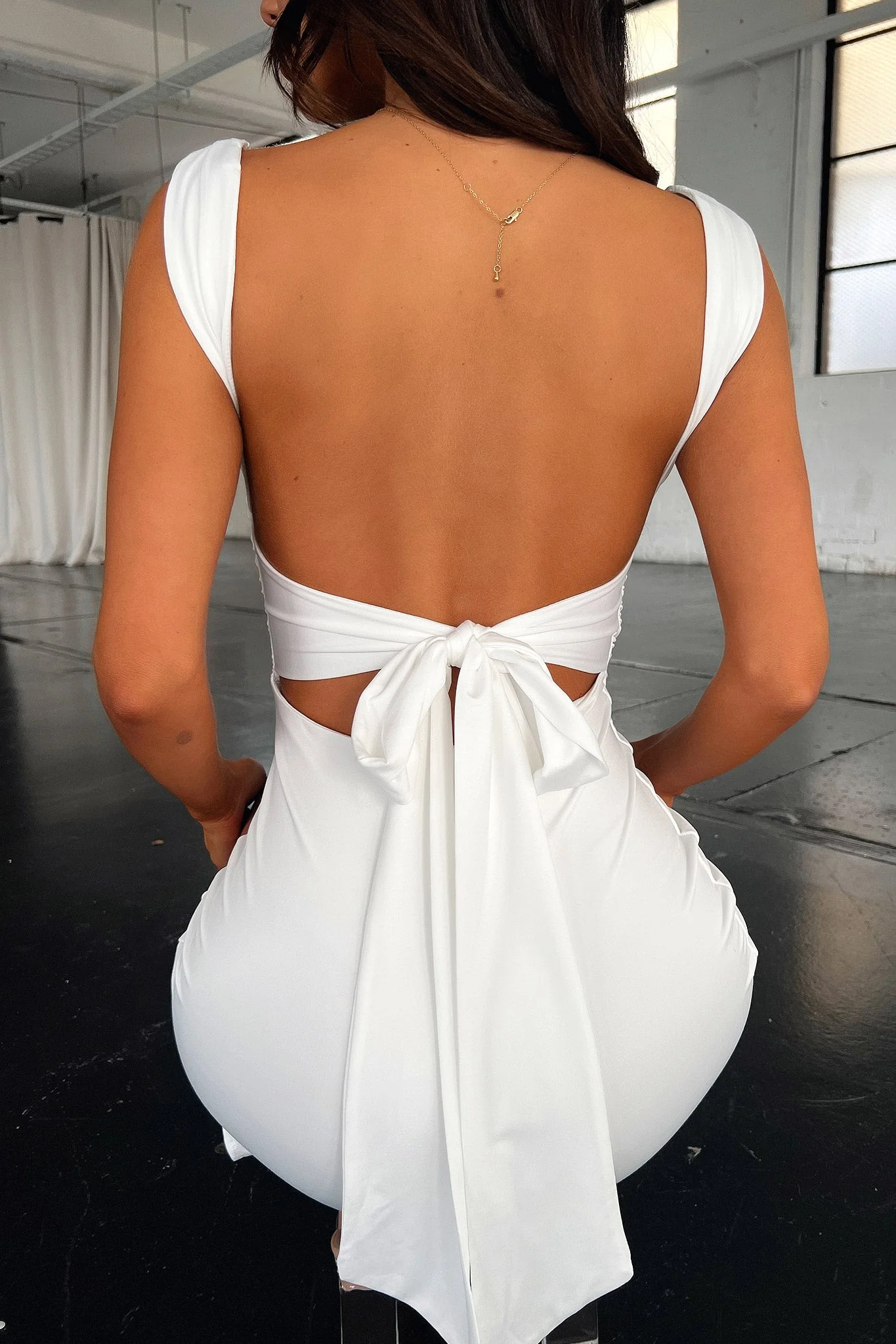 5928-deanna-dress-white-1.webp