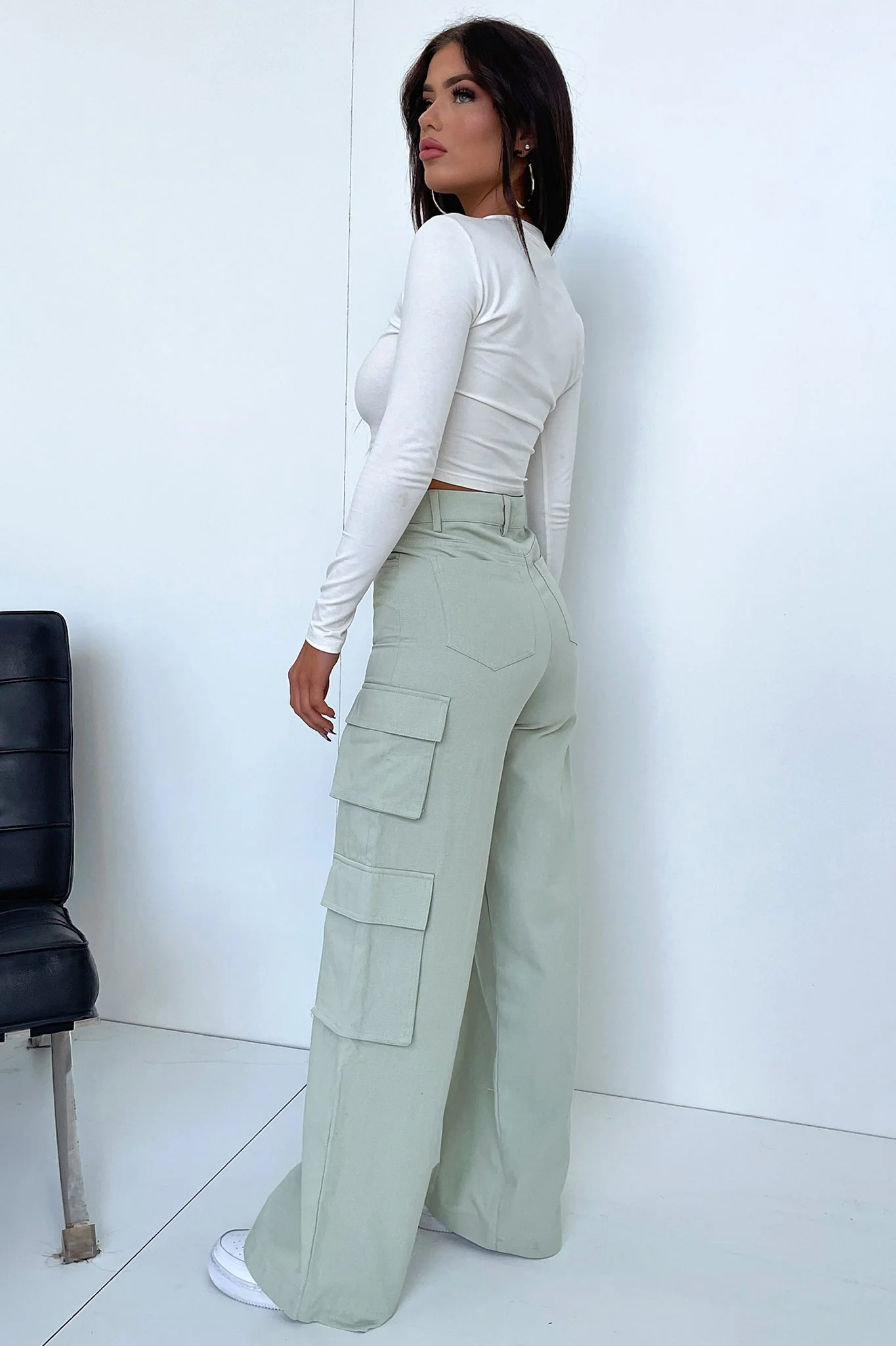 6250-venus-cargo-pants-sage-1.webp