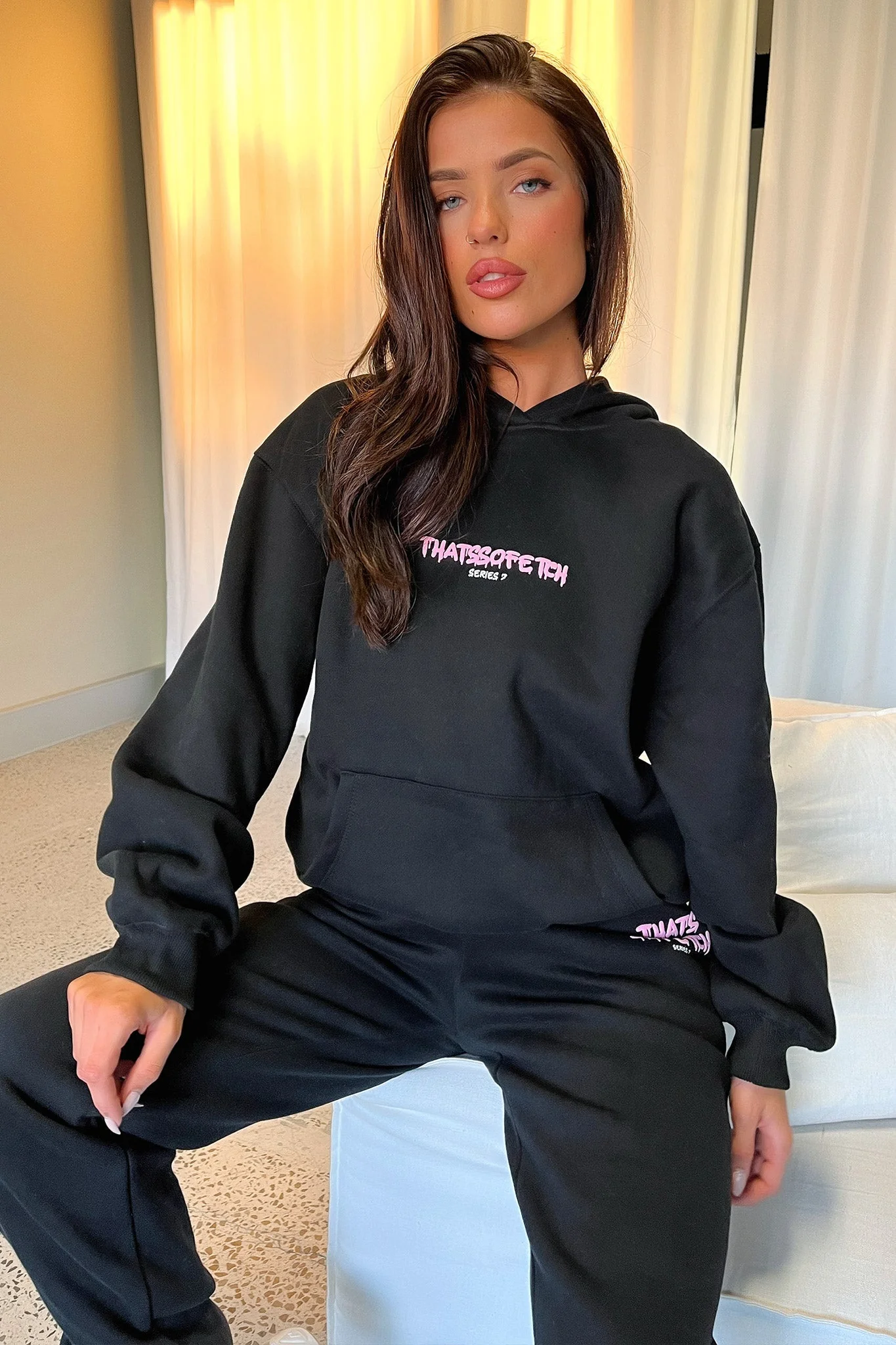 6973-series-7-sweatpants-black-pink-1.jpg