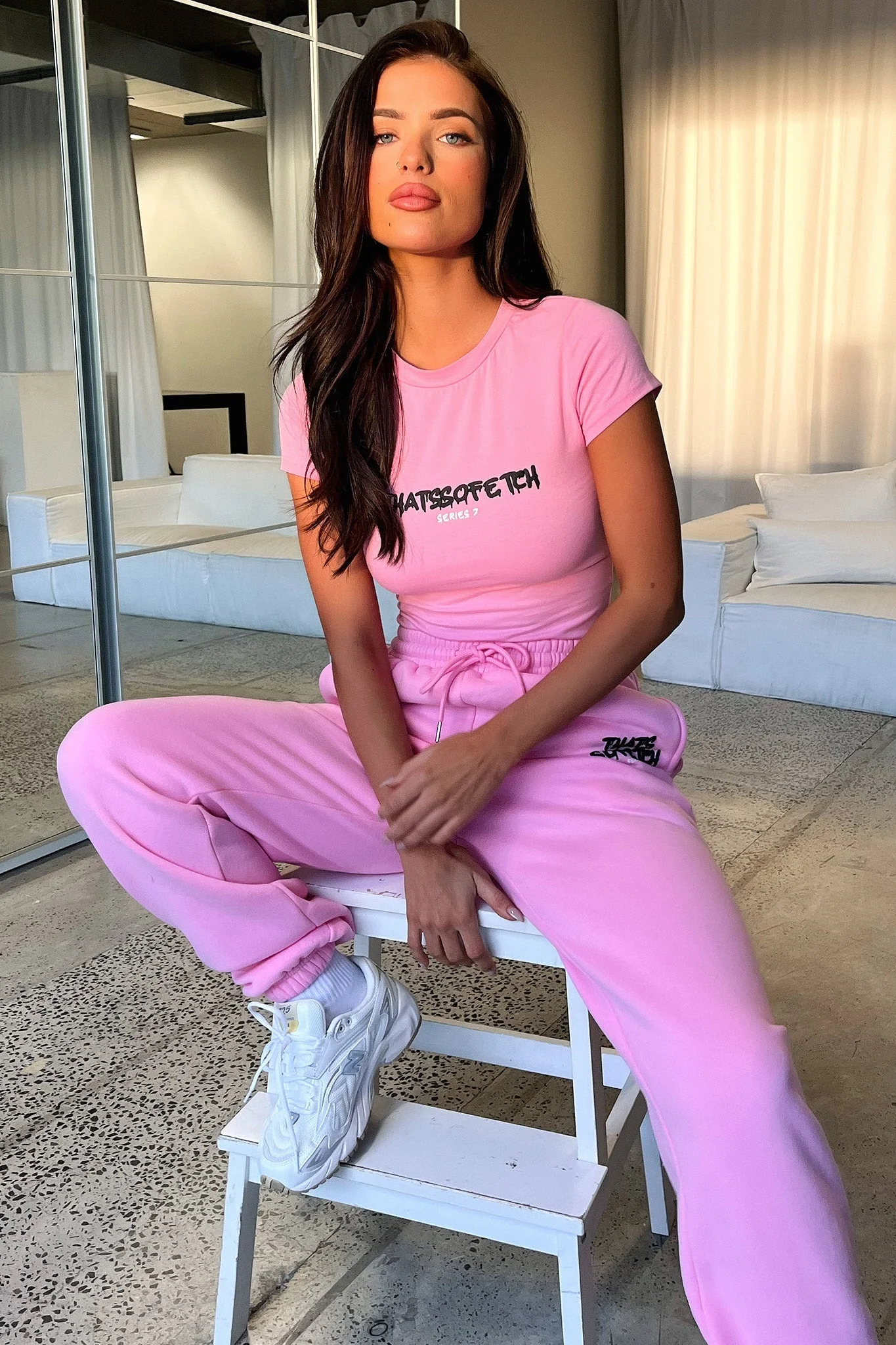 7357-series-7-sweatpants-pink-1.webp