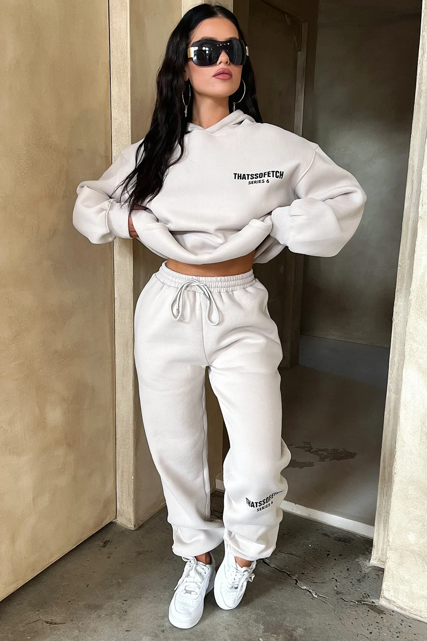 7404-series-6-sweatpants-bone-1.webp