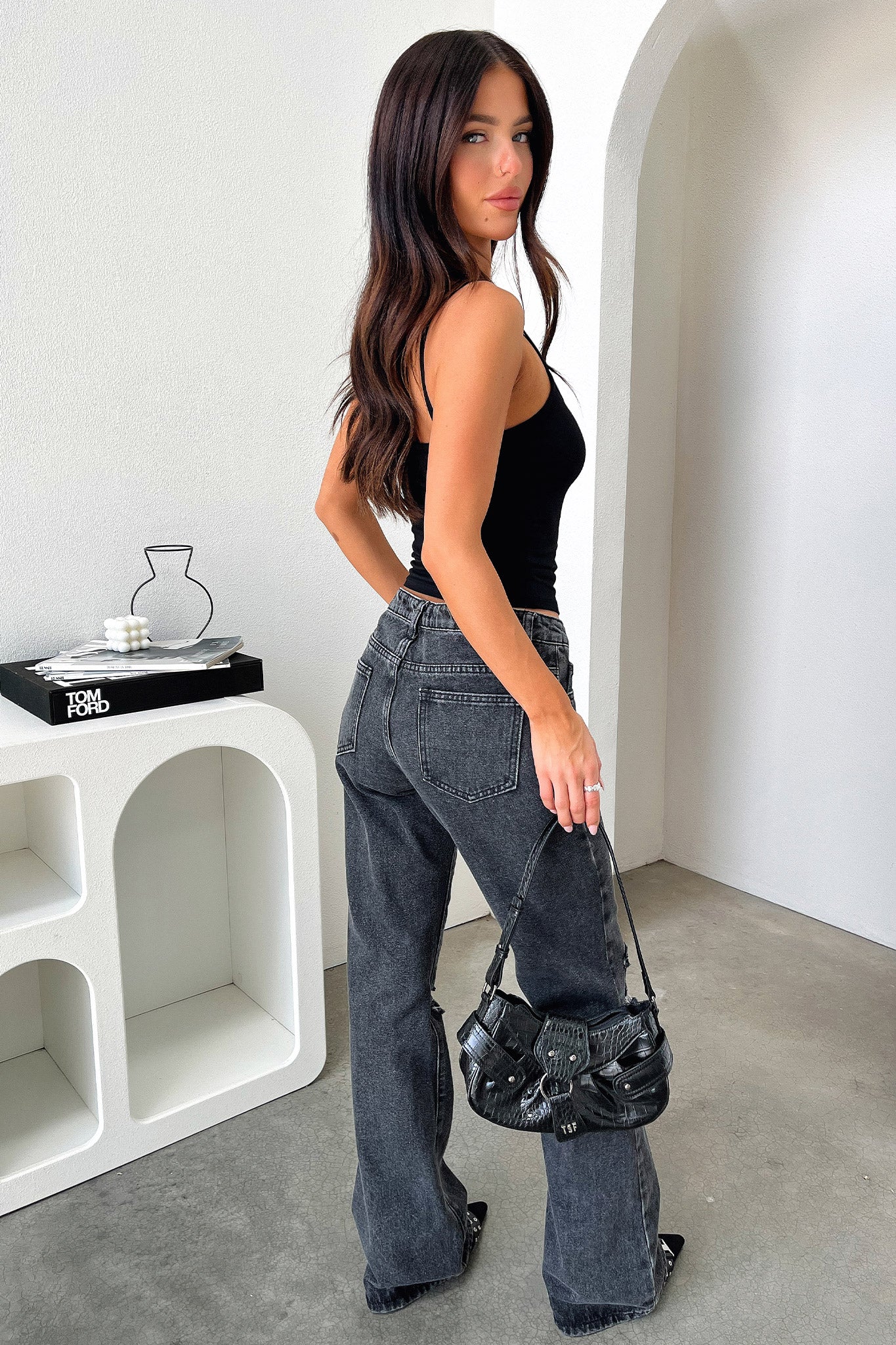 7533-jesse-low-rise-jeans-black-1.jpg