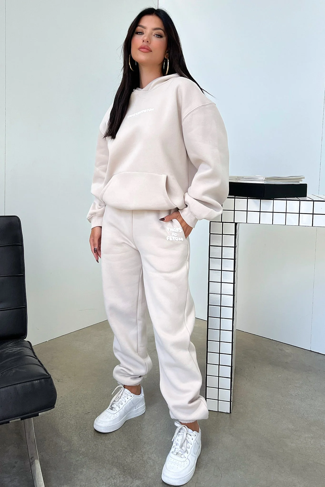 7578-series-3-sweatpants-bone-1.webp