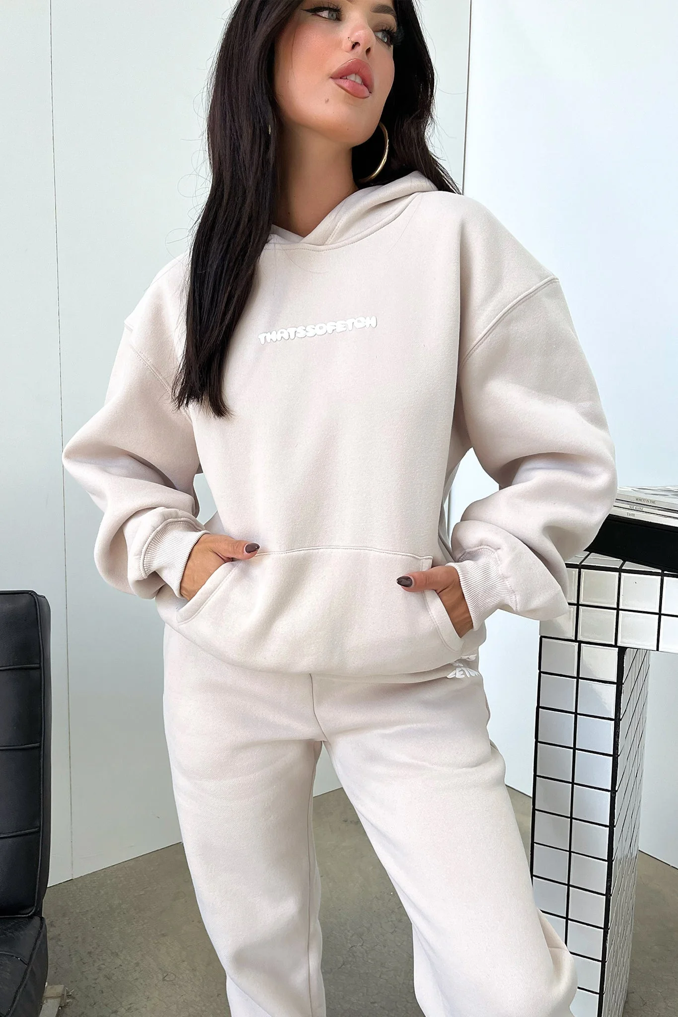 7578-series-3-sweatpants-bone-1.webp