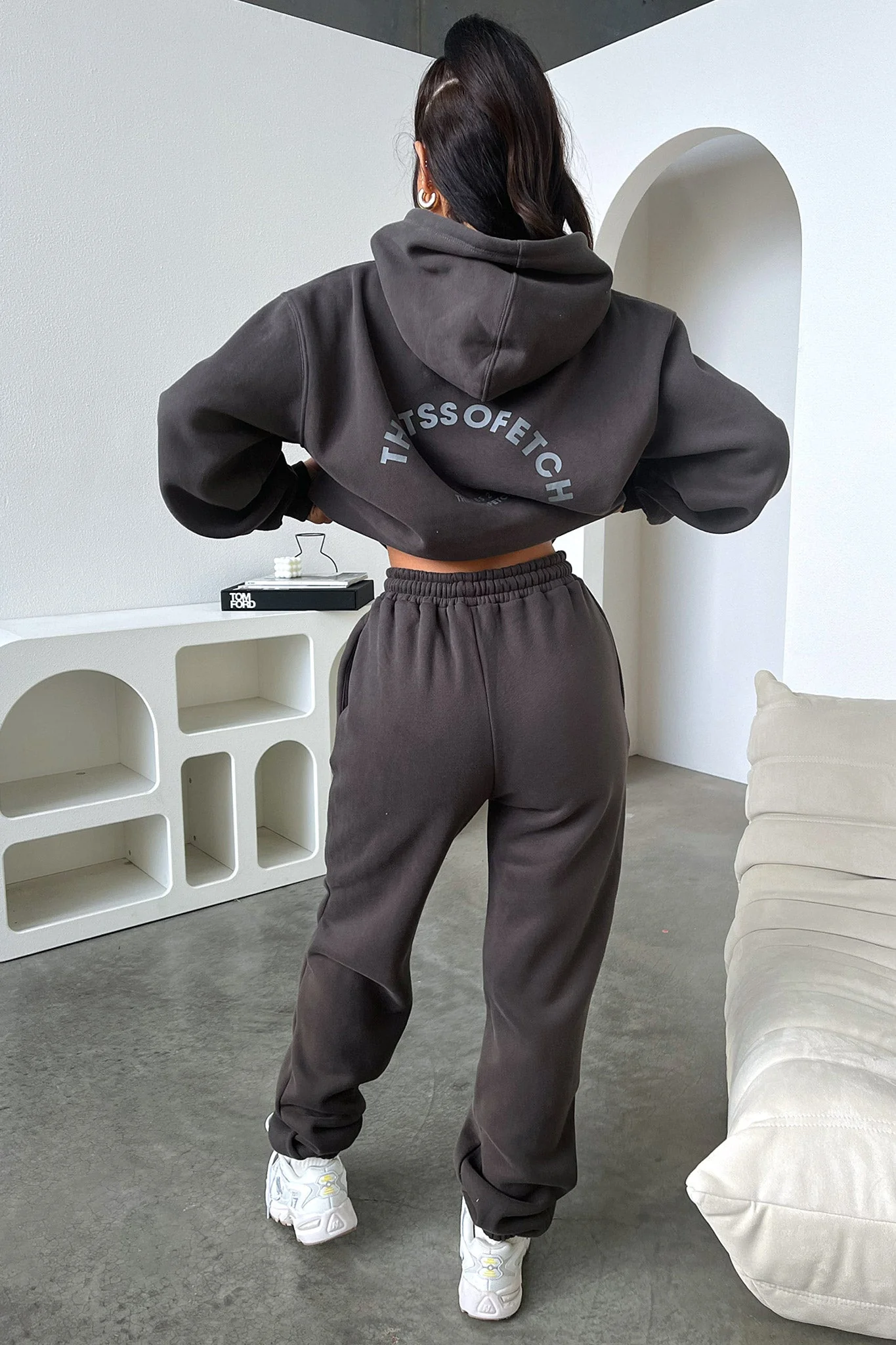 8152-series-2-sweatpants-charcoal-1.webp