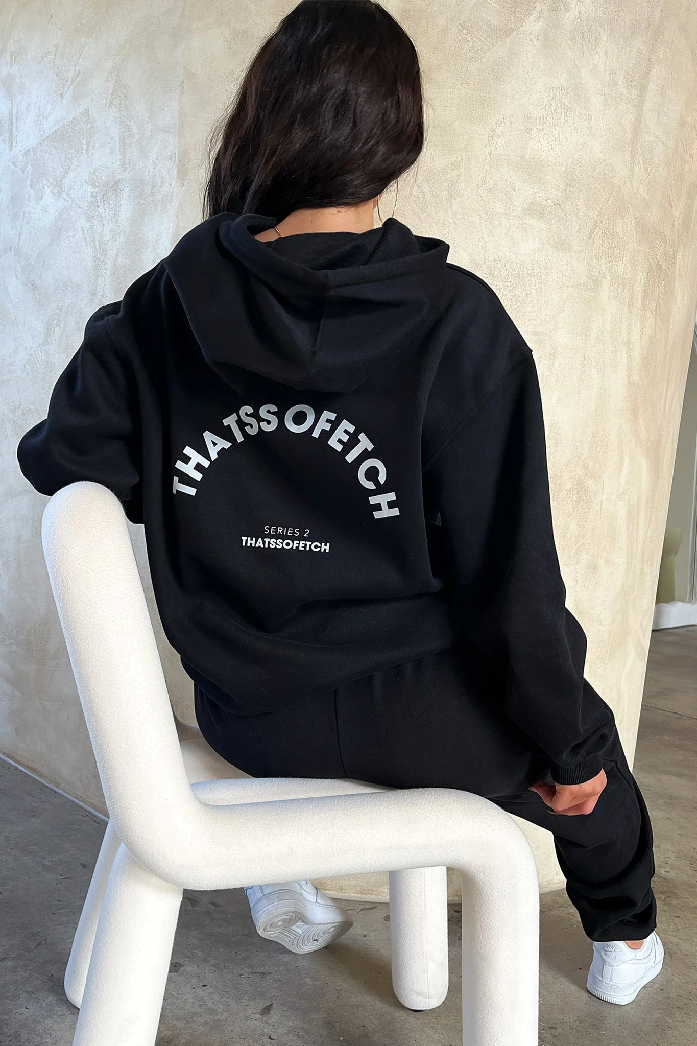 9737-series-2-hoodie-black-1.webp