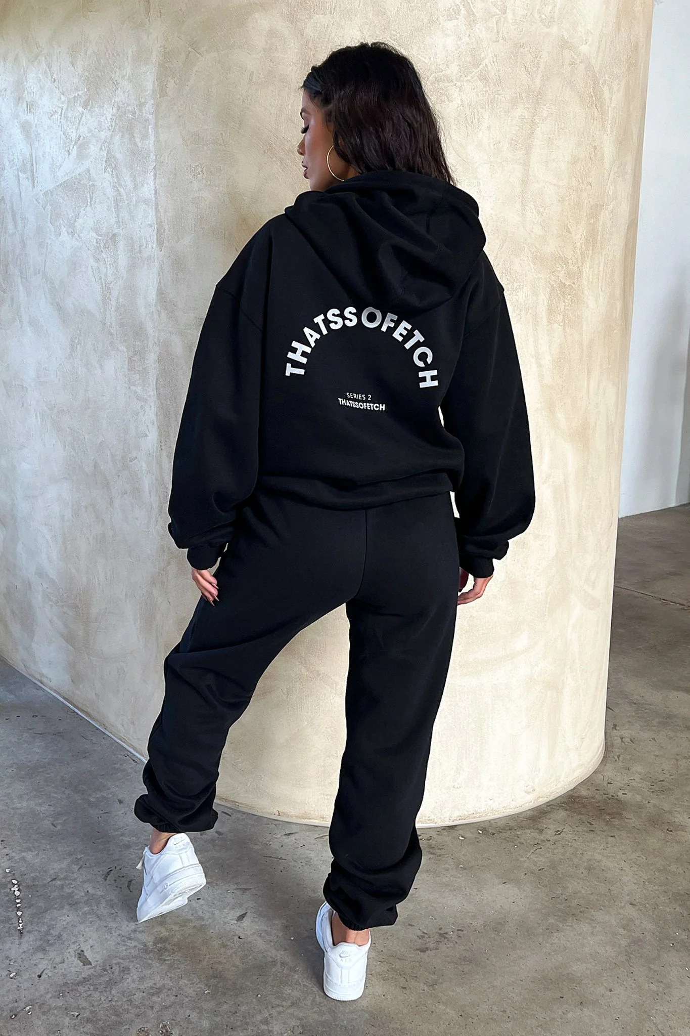 9737-series-2-hoodie-black-1.webp