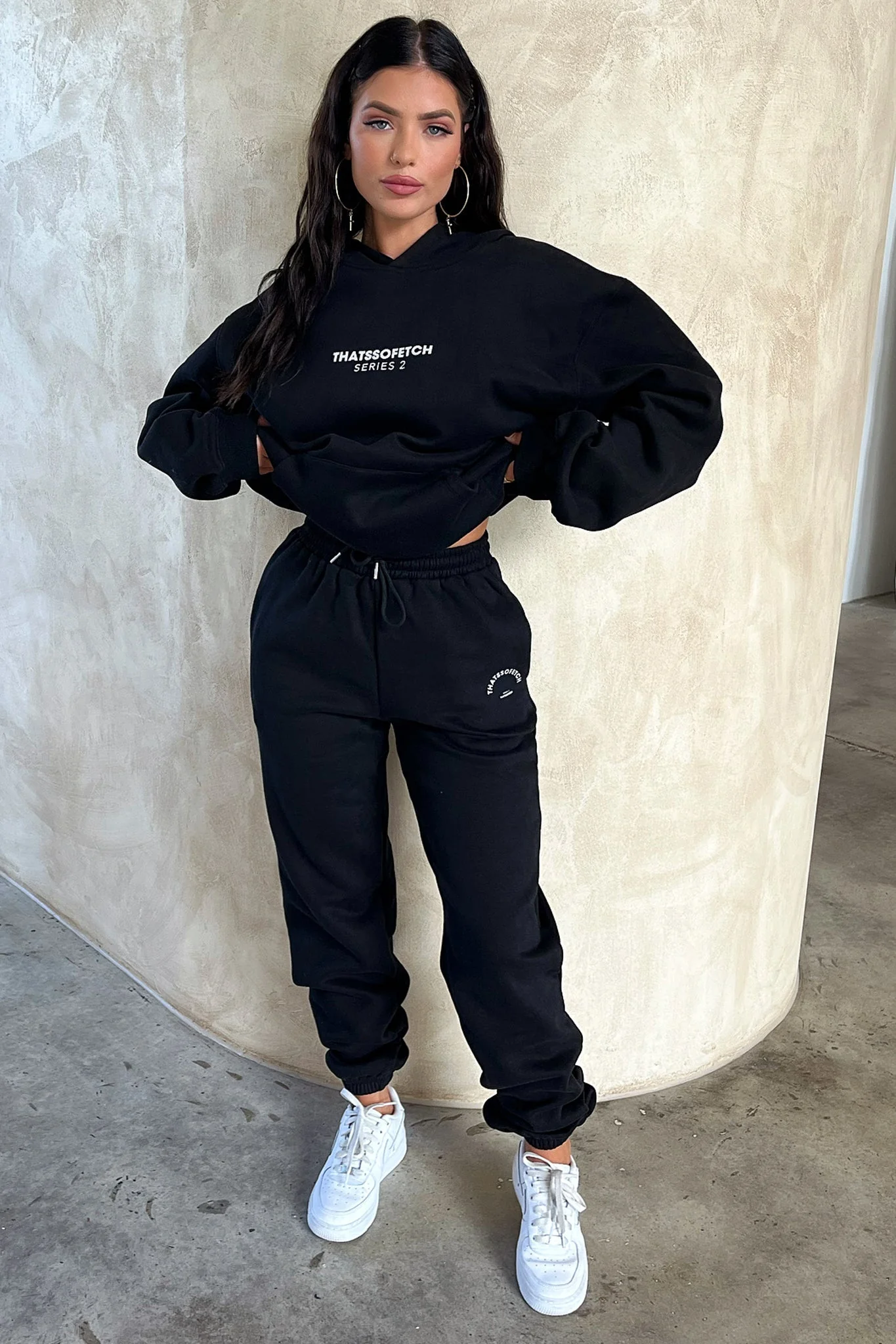 9744-series-2-sweatpants-black-1.webp