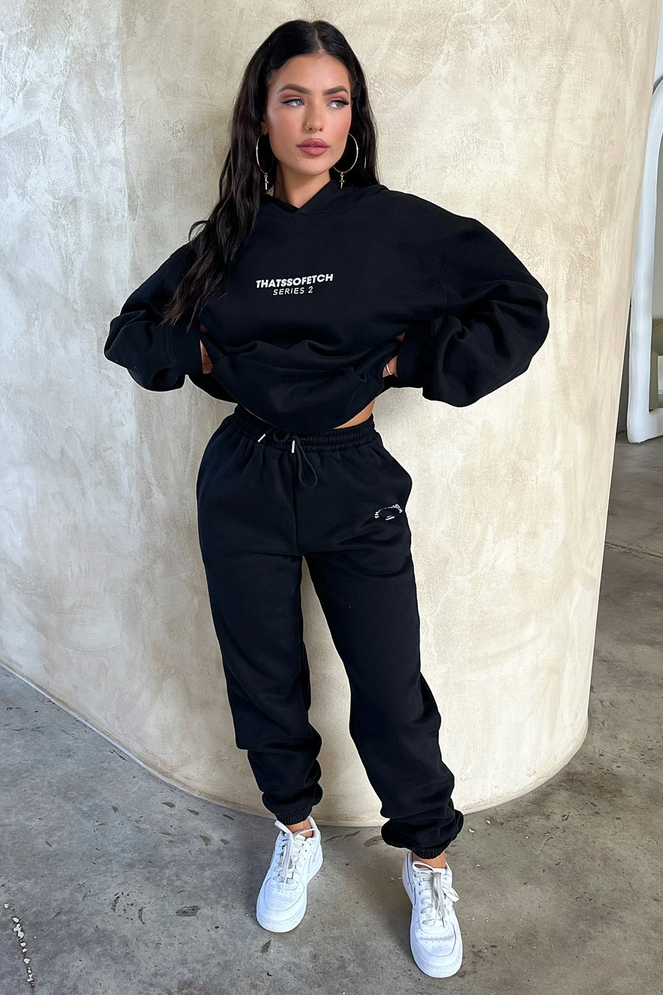 9744-series-2-sweatpants-black-1.webp