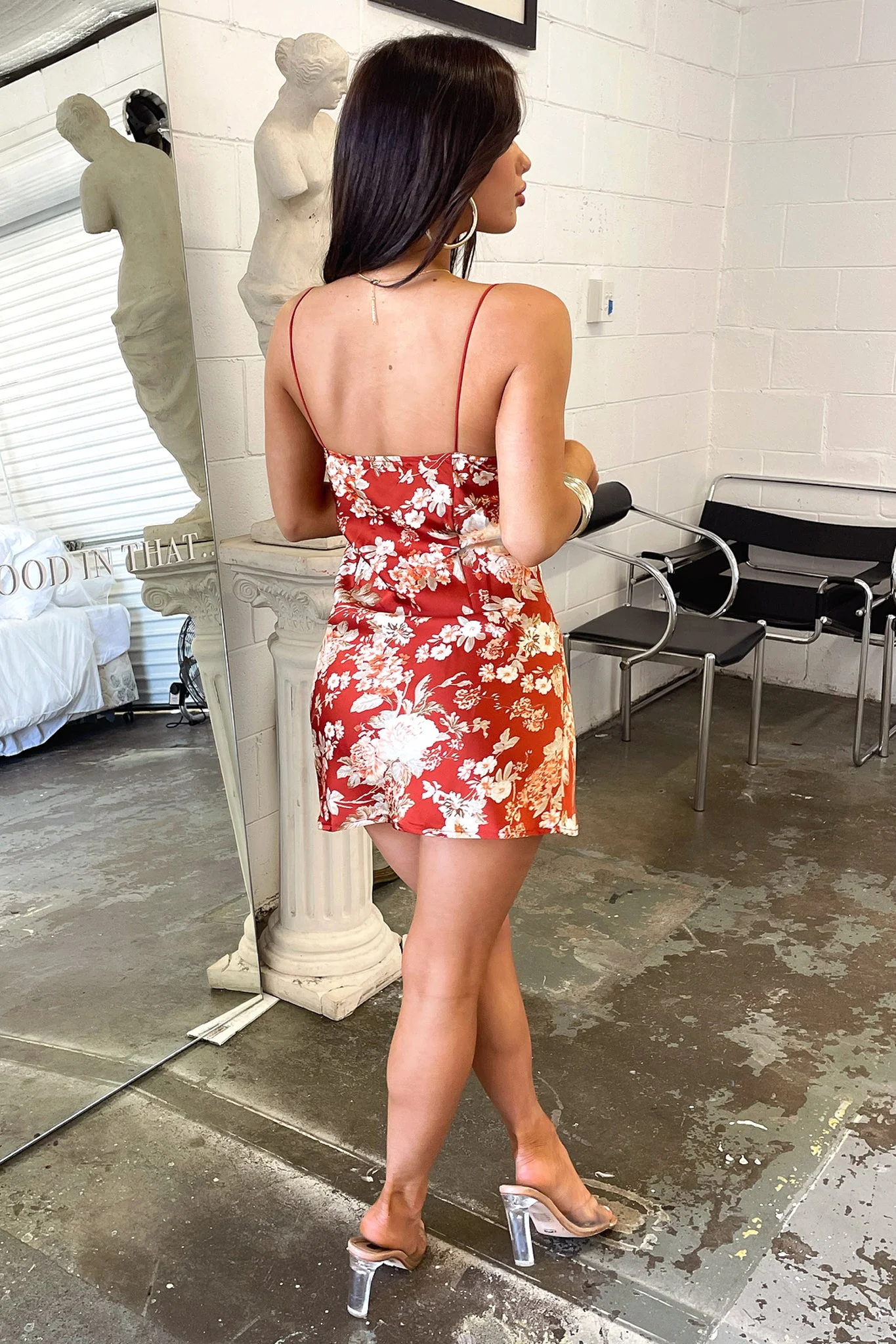 9842-rhea-dress-red-floral-1.webp